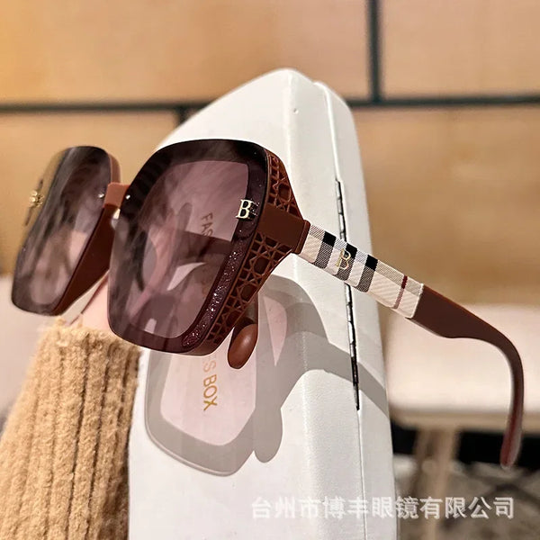 Letter Plaid Glasses Legs Polarized High Definition Sunglasses Women's Light Luxury High Quality Large Frame Sunglasses Gafas
