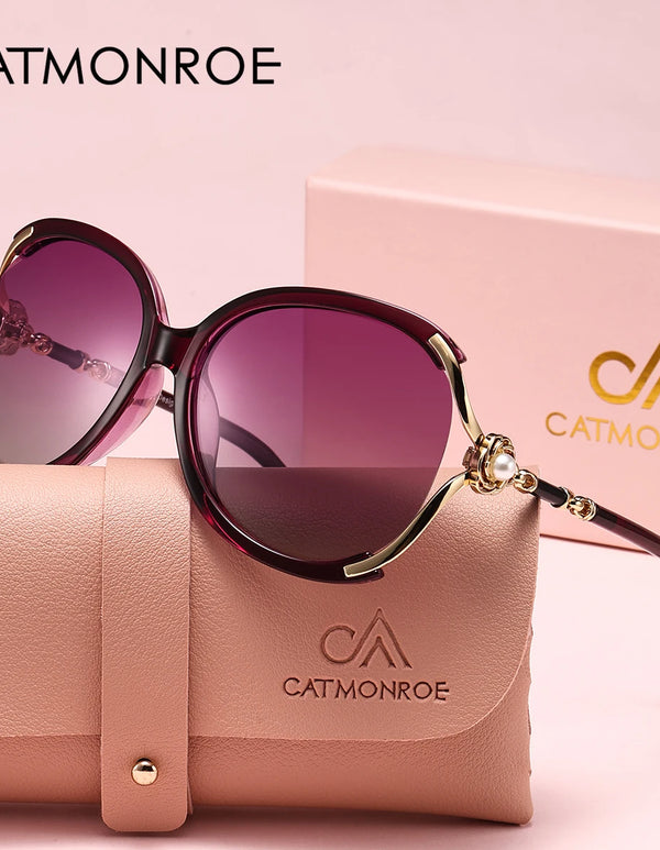 CATMONROE 1 PCS Polarized Women sunglasses Oval PC Frame Metal Hinge Decorative Flower UV400 Brand Luxury woman glasses
